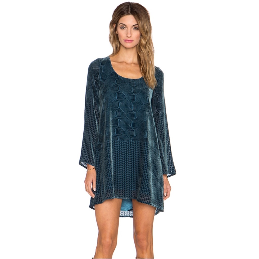 Chaser velvet dress